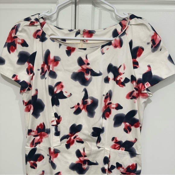 Carolina Herrera Floral Dress - Picture 5 of 9